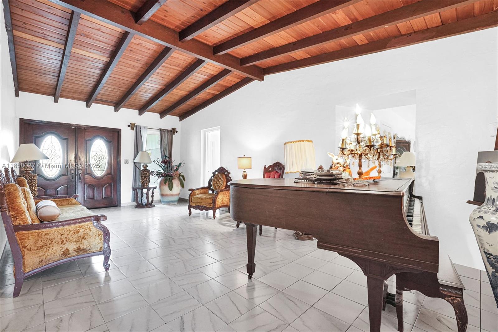 TROPICAL HIGHLANDS 3RD AD - Residential