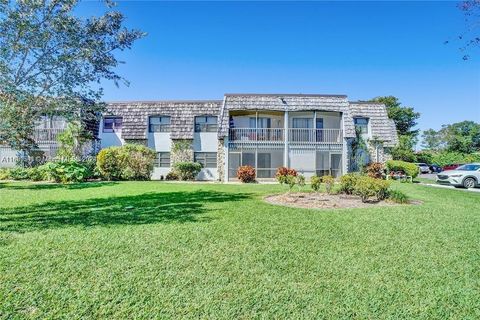 A home in Oakland Park