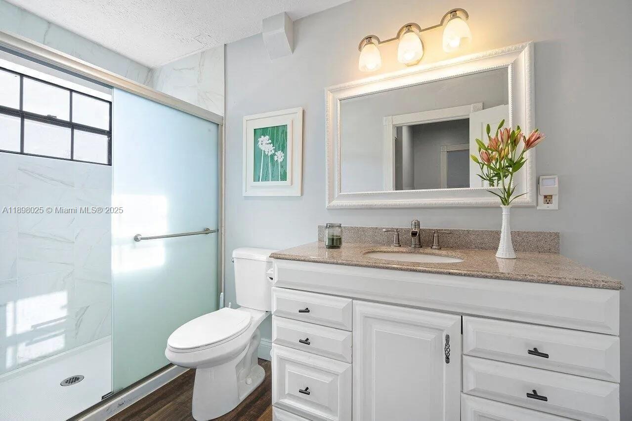 FOX TRAIL - Residential Lease