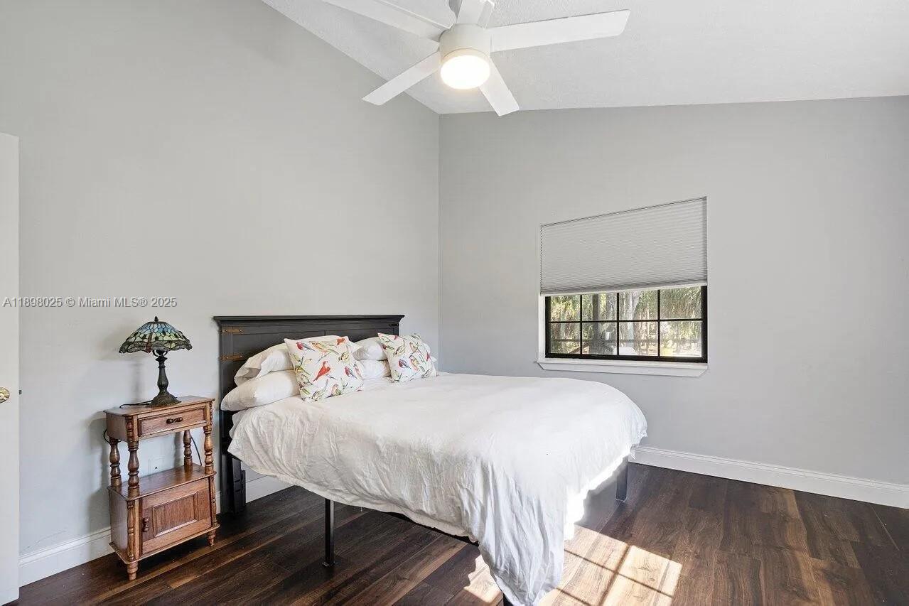 FOX TRAIL - Residential Lease