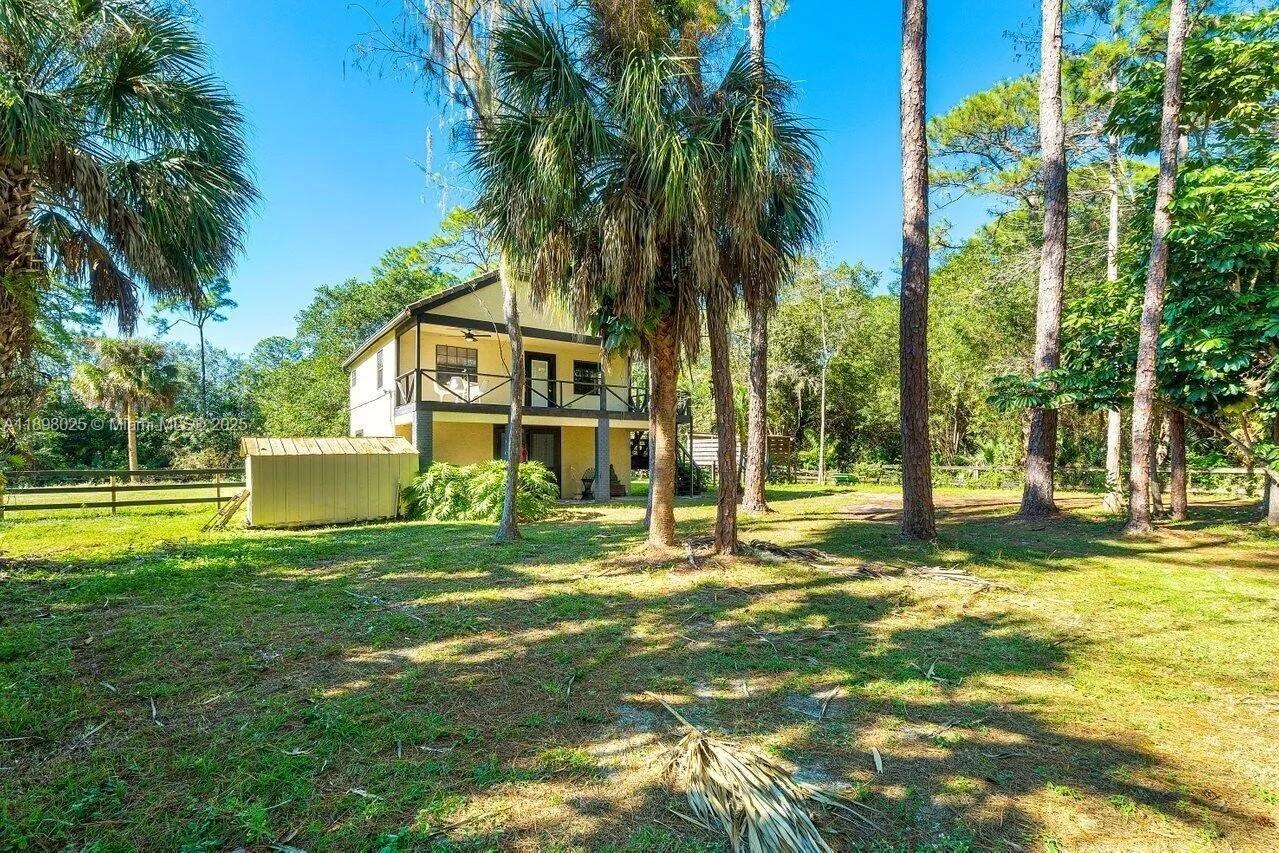 FOX TRAIL - Residential Lease