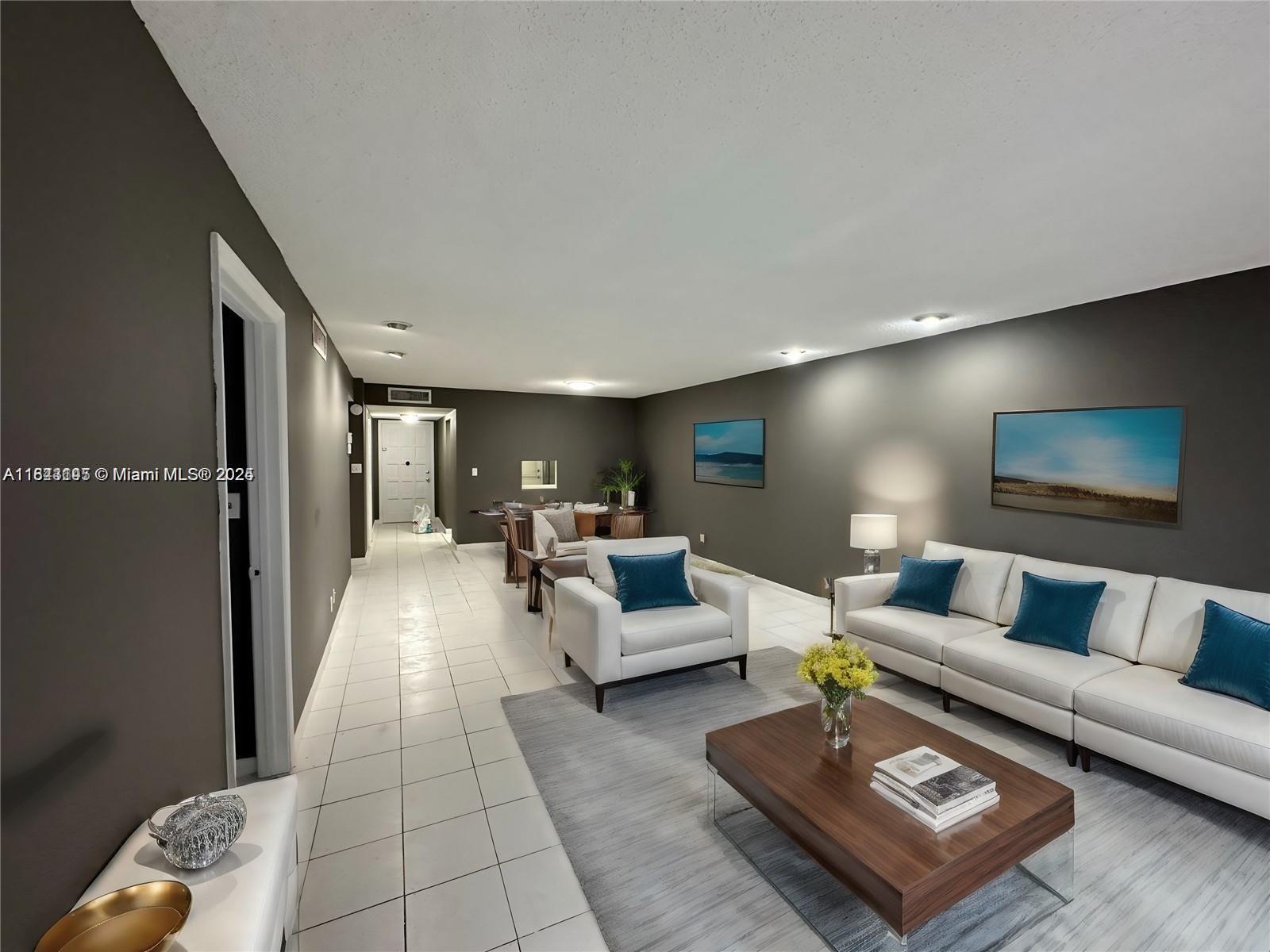 3280 Spanish Moss Ter 213