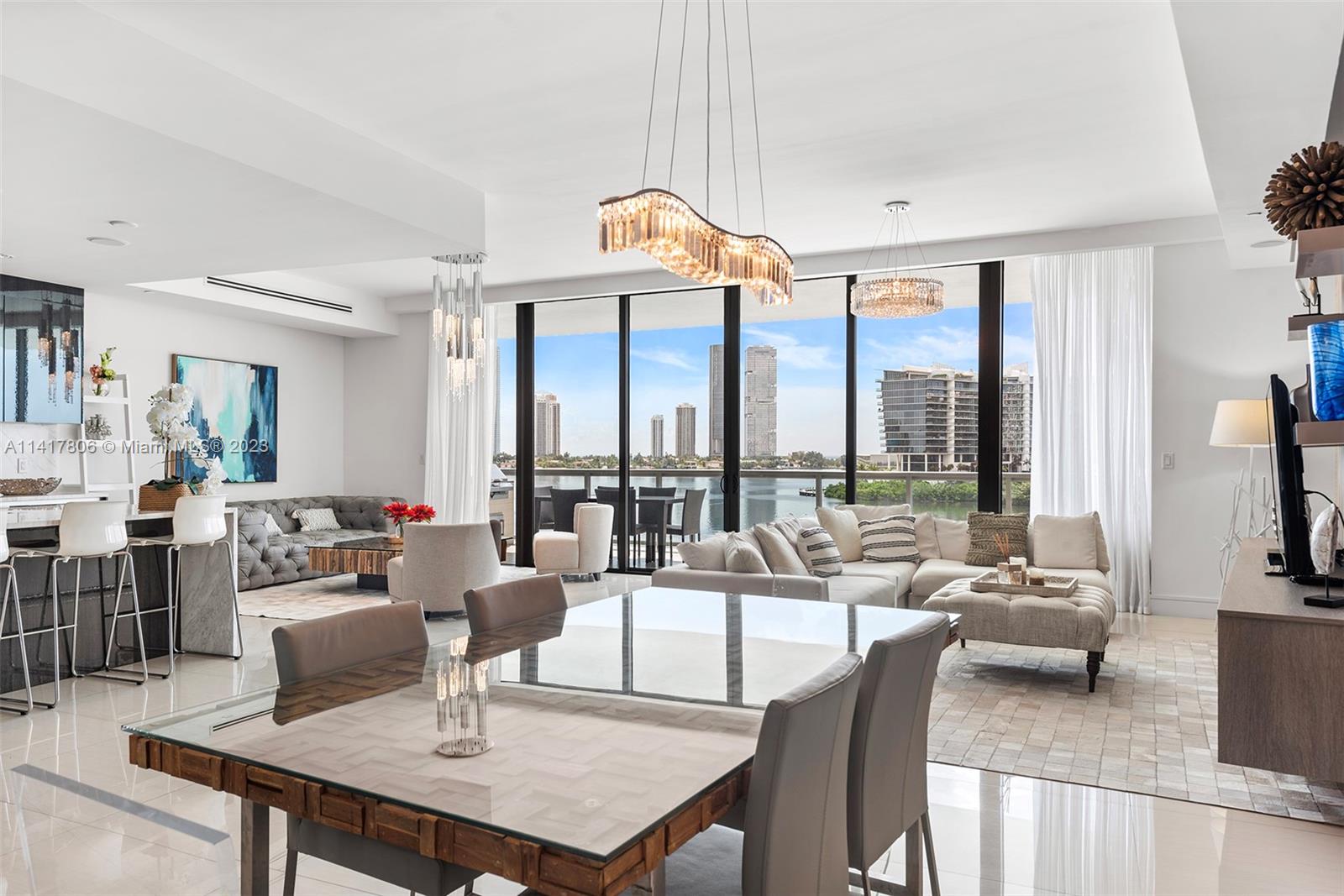 ECHO CONDO - Residential