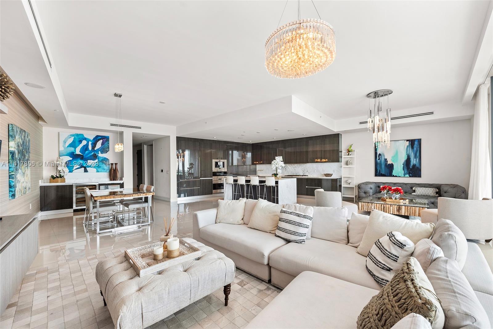 ECHO CONDO - Residential