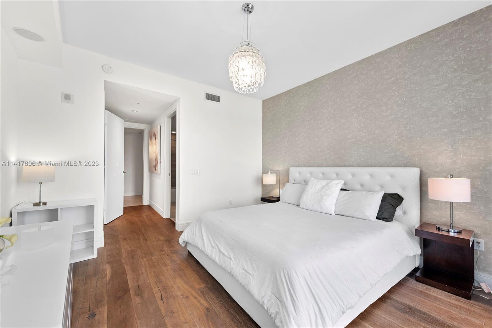 ECHO CONDO - Residential