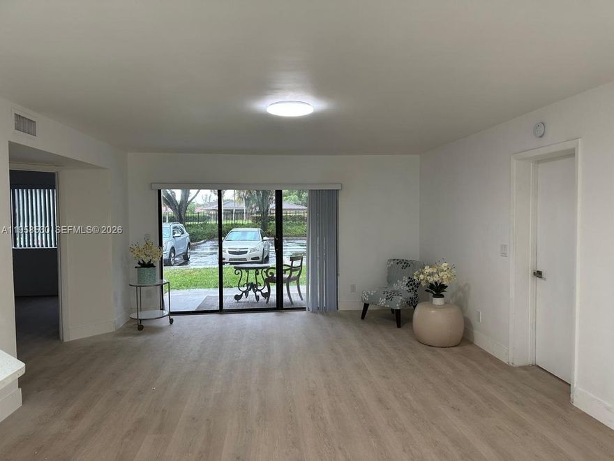 Beautifully renovated condo in a prime Coral Springs location! This completely remodeled unit features a brand-new kitchen with quartz countertops, new cabinetry, and stainless steel appliances. Freshly painted, the home includes fully renovated bathrooms, a new washer and dryer, and a new water heater. Enjoy community amenities such as a clubhouse and swimming pool. Located directly across from Coral Square Mall and just minutes from top-rated elementary and high schools. Don't miss this move-in ready gem in an unbeatable location! Available to show starting February 26, 2026.