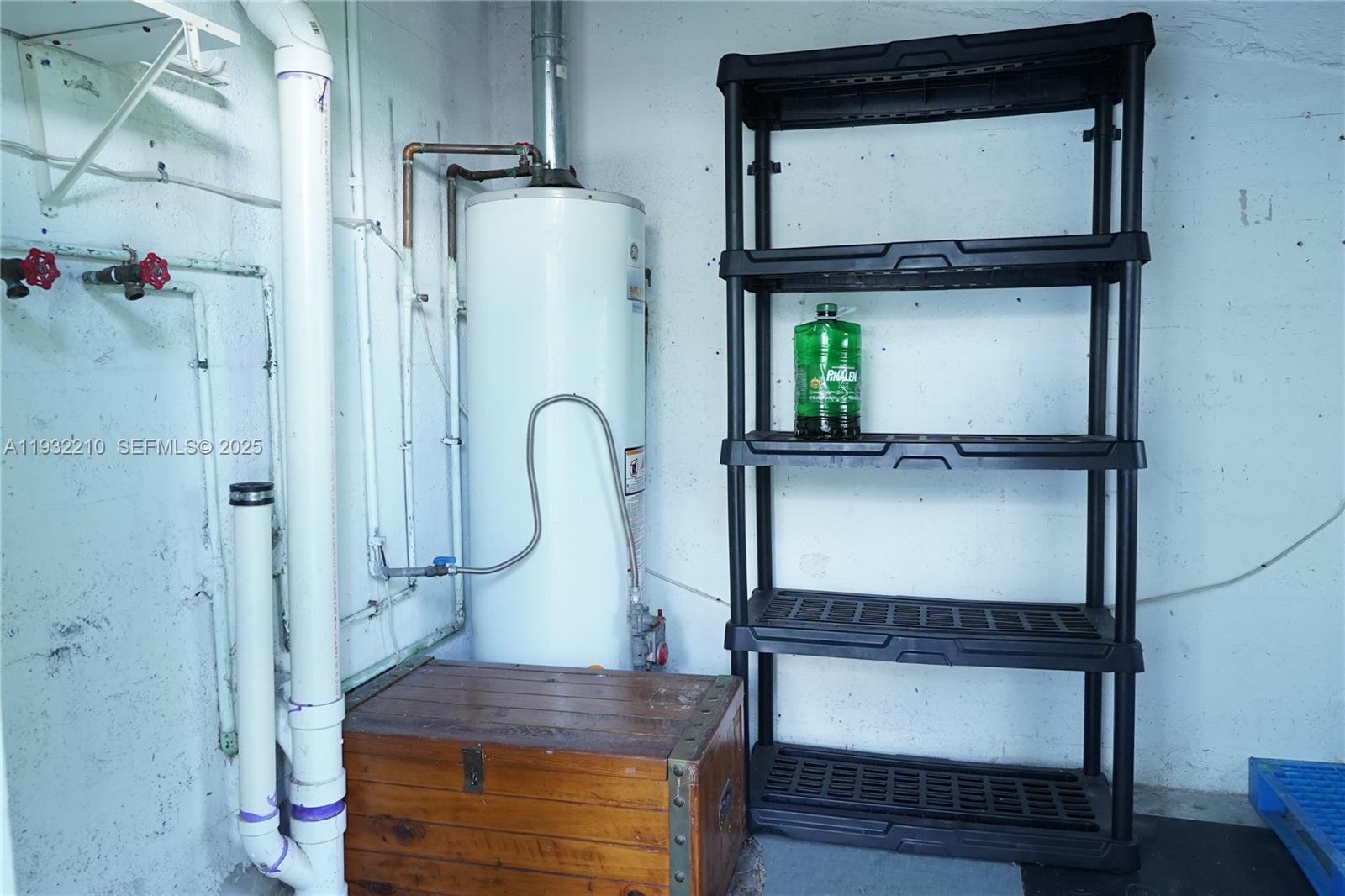 WESTWOOD ESTS SEC 1 2ND A - Residential