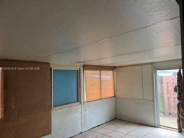 LAKEVIEW HEIGHTS NO 2 - Residential Lease