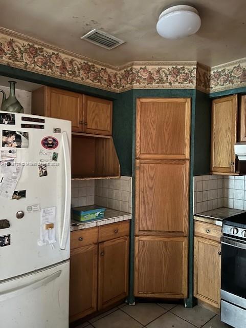 LAKEVIEW HEIGHTS NO 2 - Residential Lease