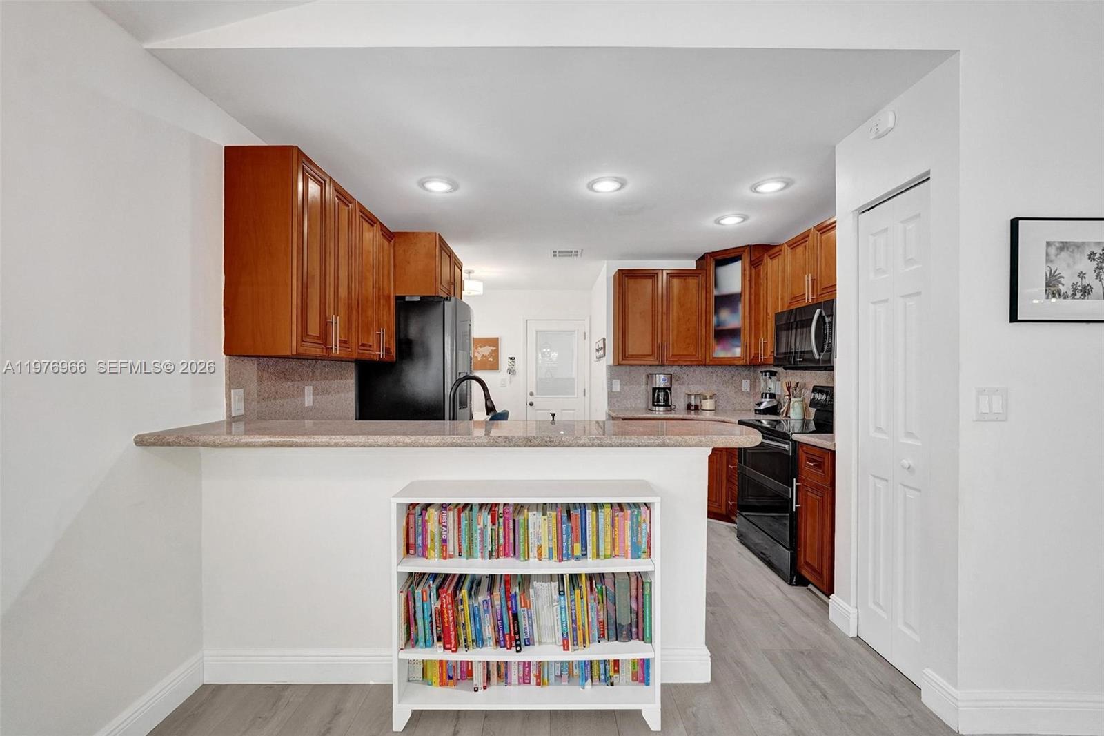 FOREST RIDGE CLUSTER HOME - Residential