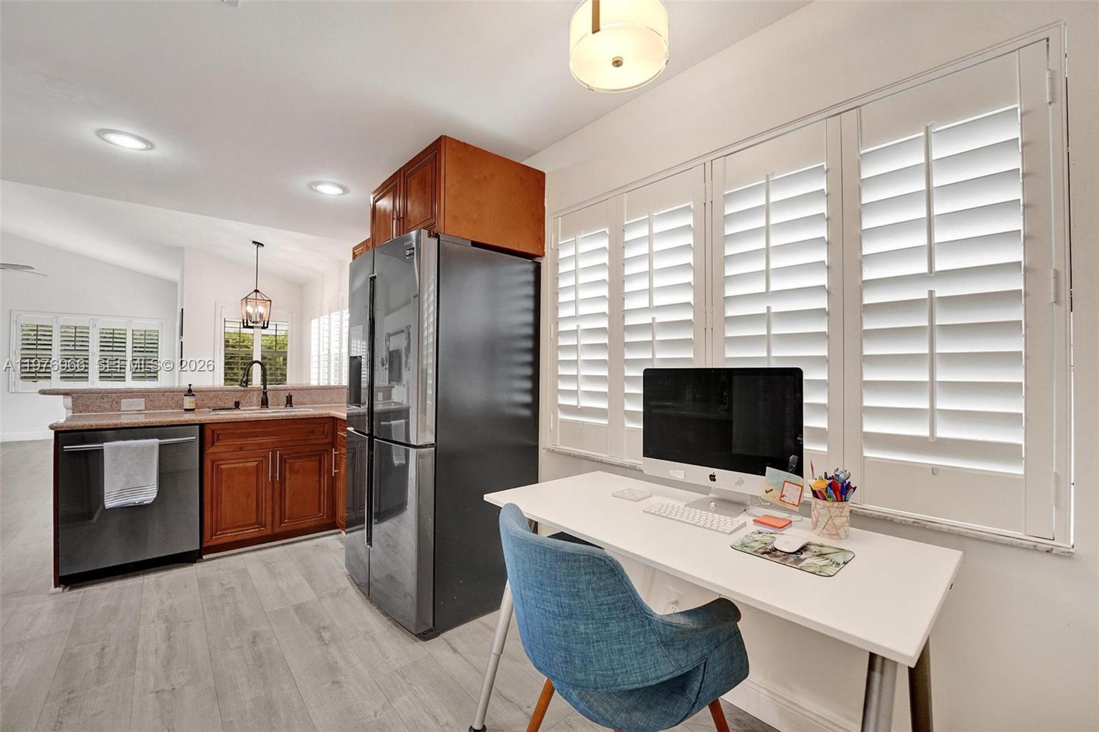 FOREST RIDGE CLUSTER HOME - Residential