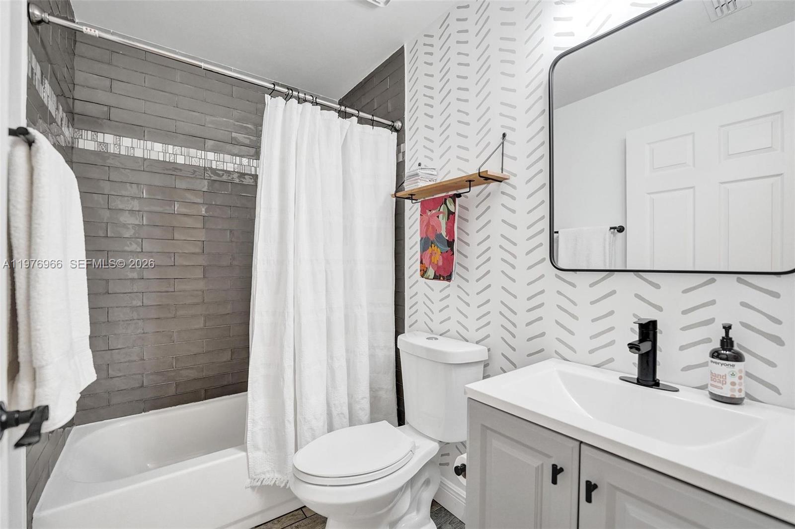 FOREST RIDGE CLUSTER HOME - Residential