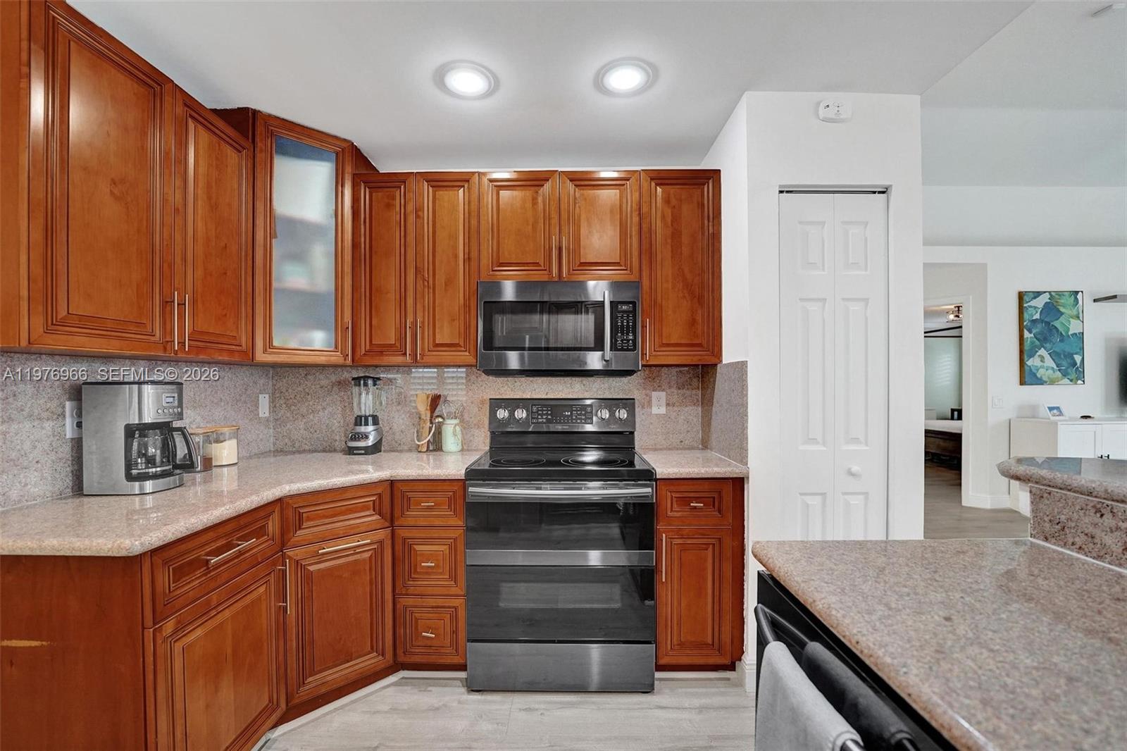 FOREST RIDGE CLUSTER HOME - Residential