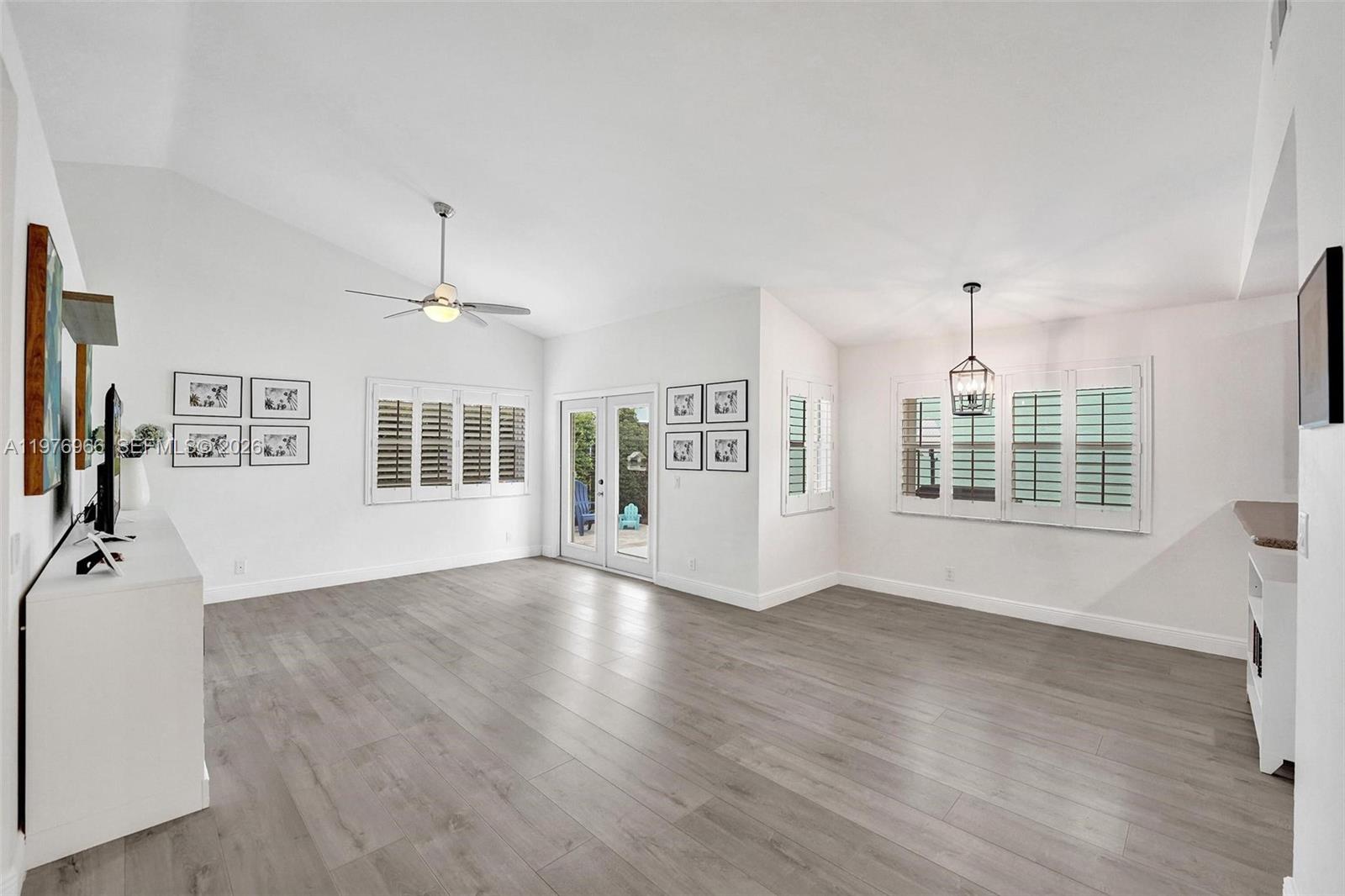 FOREST RIDGE CLUSTER HOME - Residential