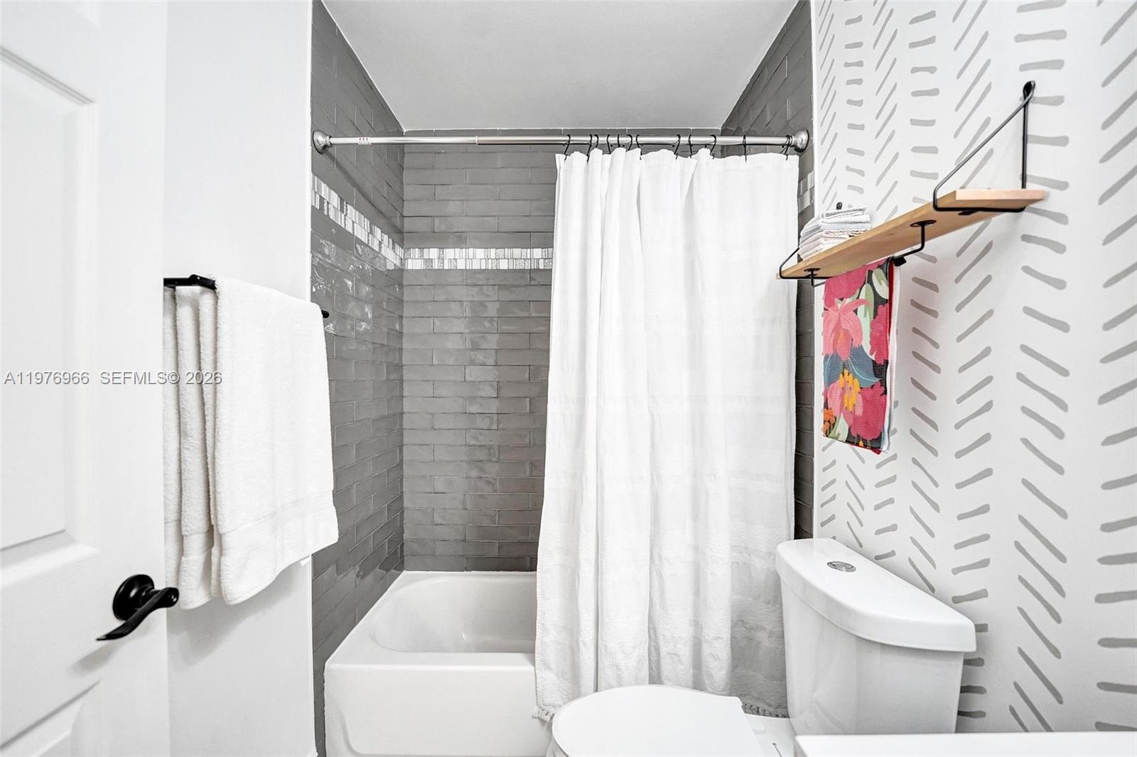 FOREST RIDGE CLUSTER HOME - Residential