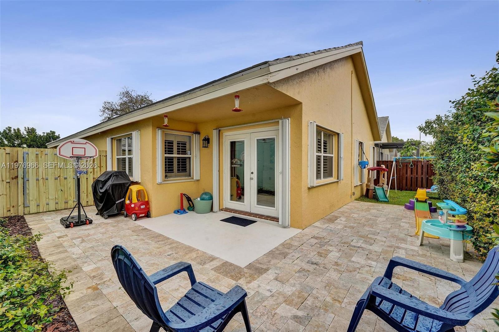 FOREST RIDGE CLUSTER HOME - Residential