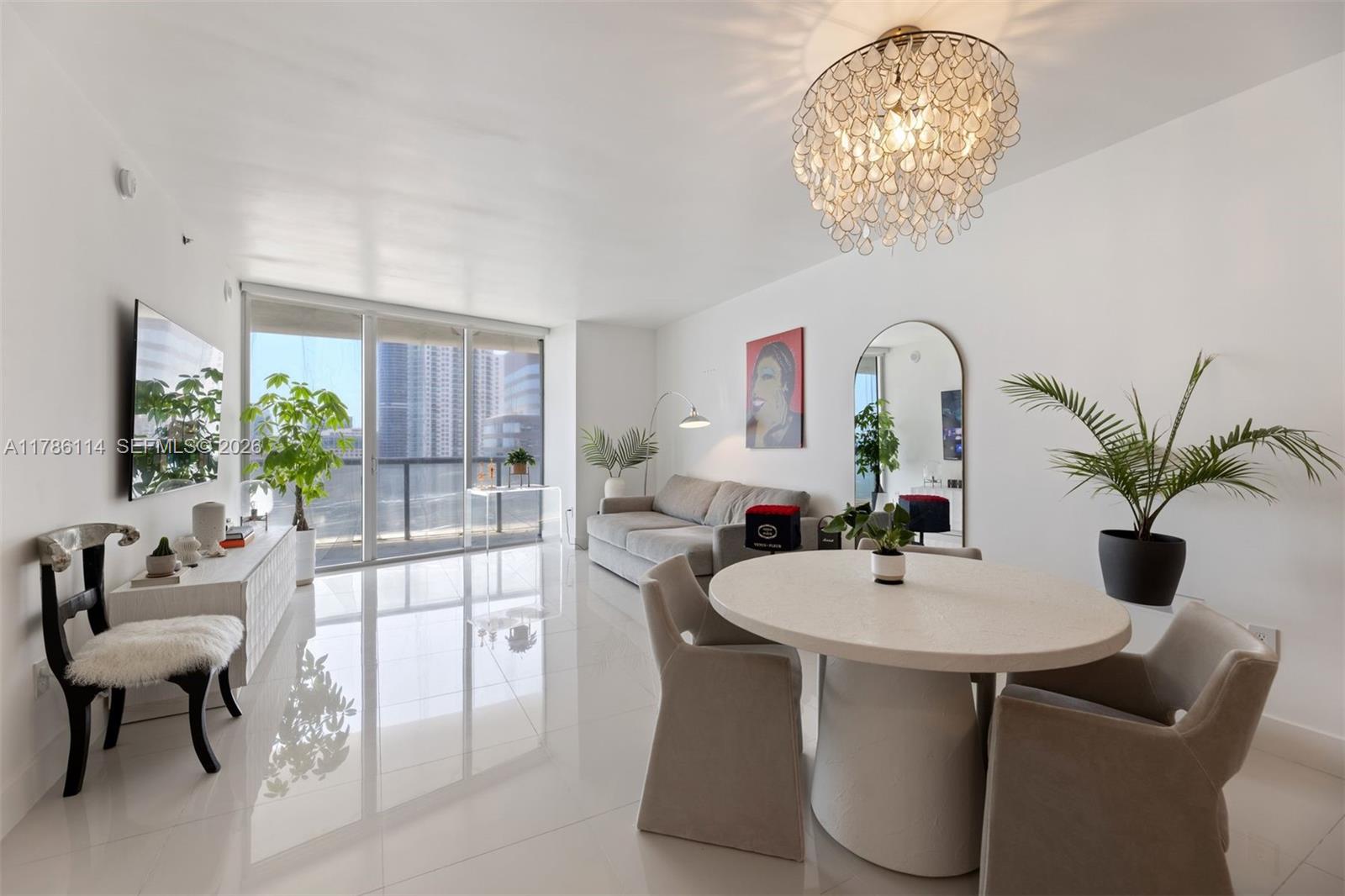 ICON BRICKELL NO TWO - Residential