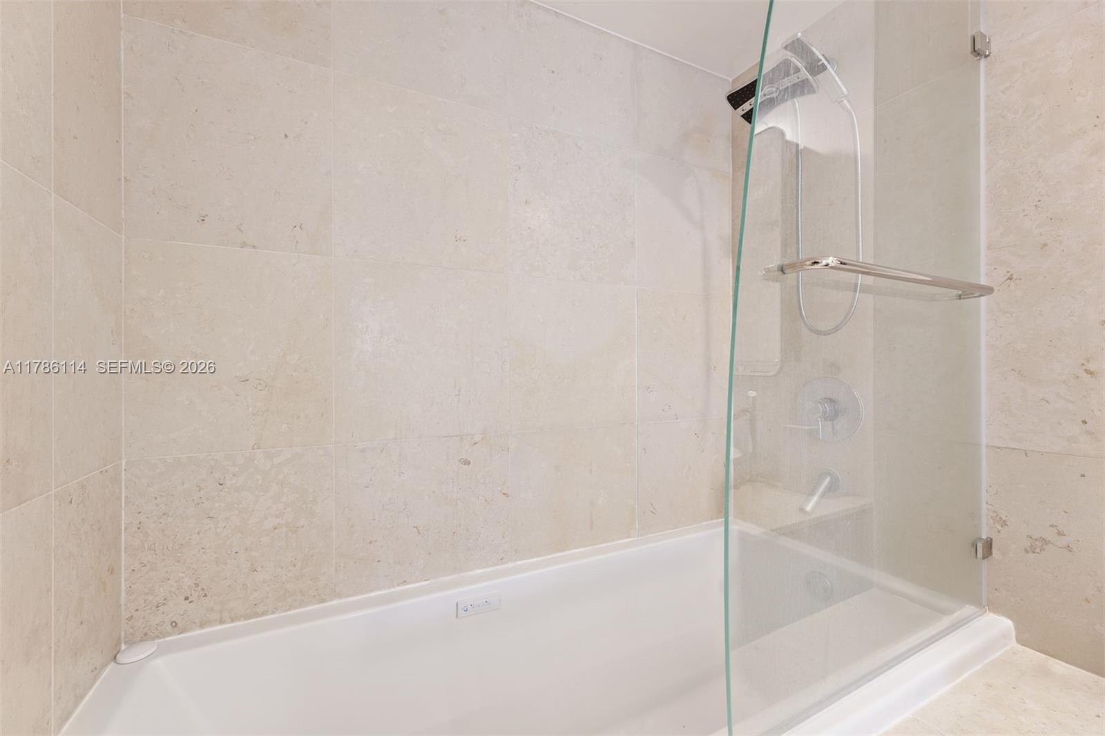 ICON BRICKELL NO TWO - Residential