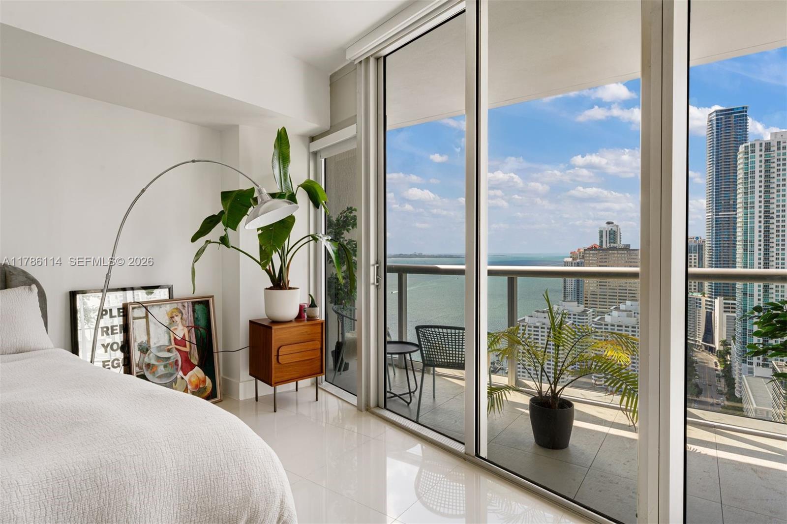 ICON BRICKELL NO TWO - Residential