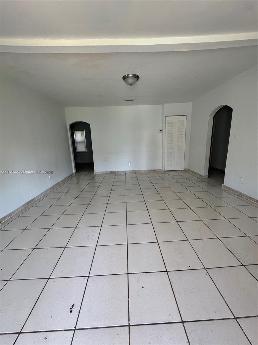 935 NW 65th St