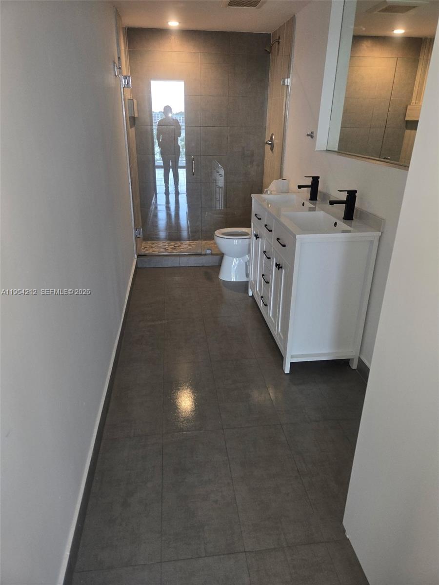 BUCKLEY TOWERS CONDO - EA - Residential