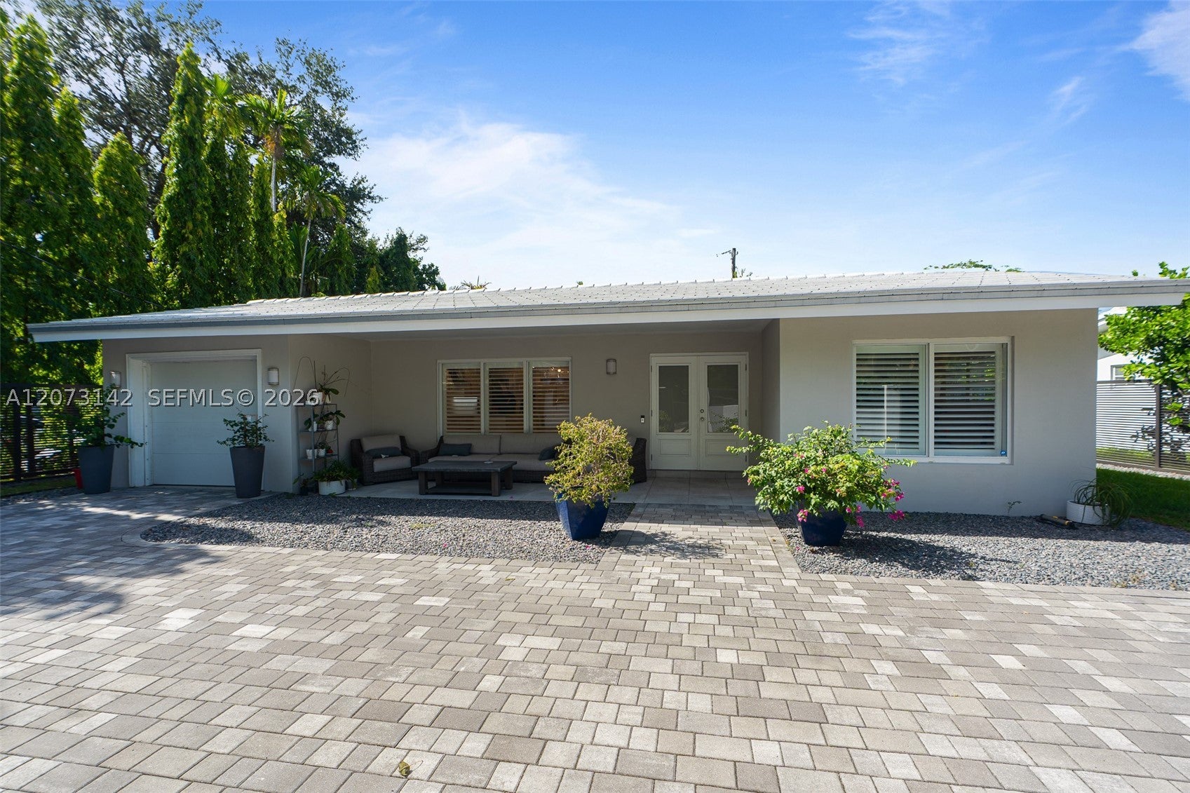 932 Bird Rd