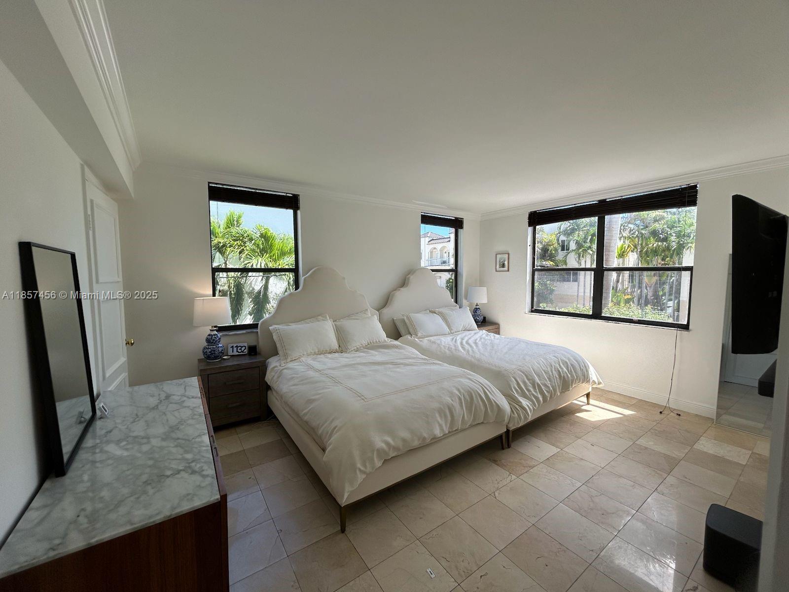 THE IMPERIAL CONDO - Residential Lease