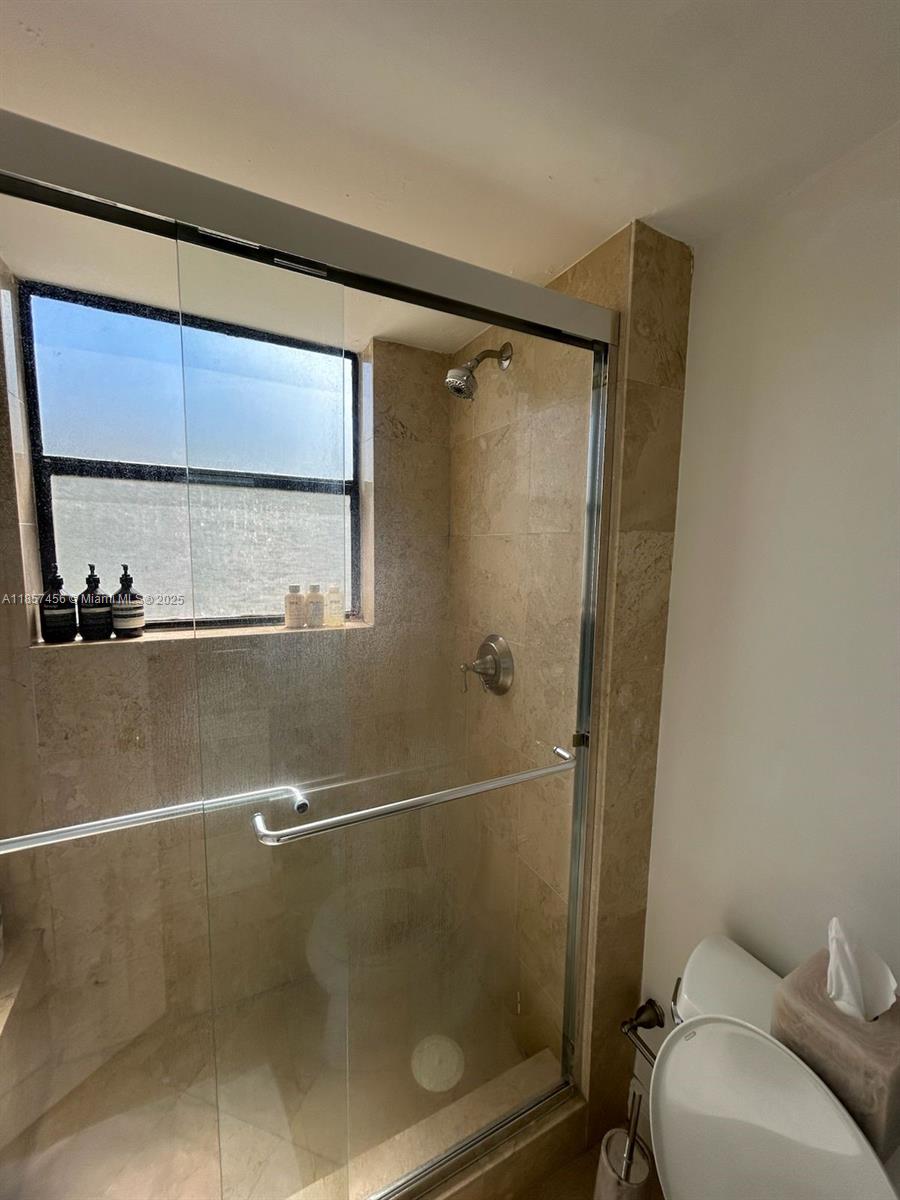 THE IMPERIAL CONDO - Residential Lease