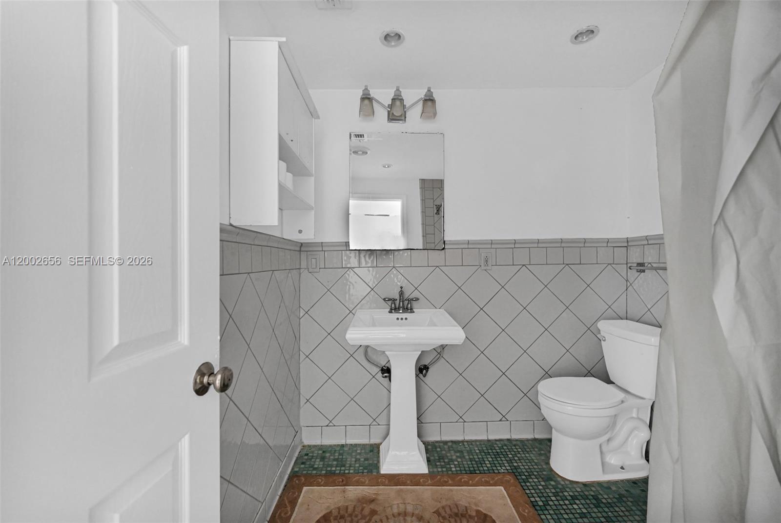 BROADMOOR SUB - Land