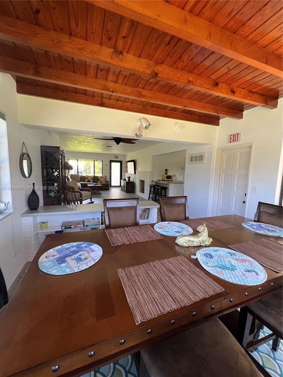 HOLLYWOOD COUNTRY CLUB DI - Residential