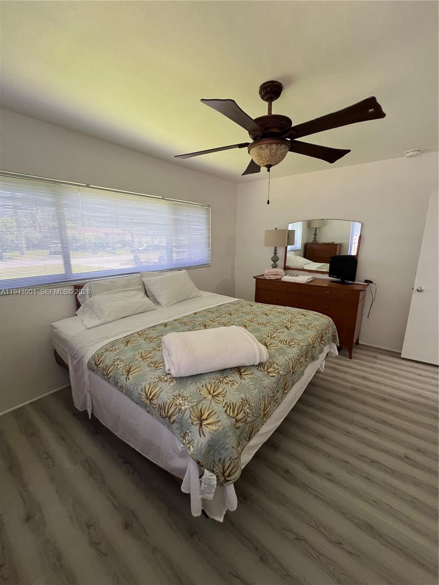 HOLLYWOOD COUNTRY CLUB DI - Residential