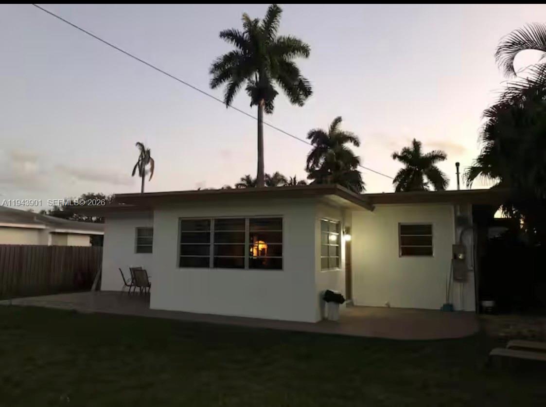 HOLLYWOOD COUNTRY CLUB DI - Residential