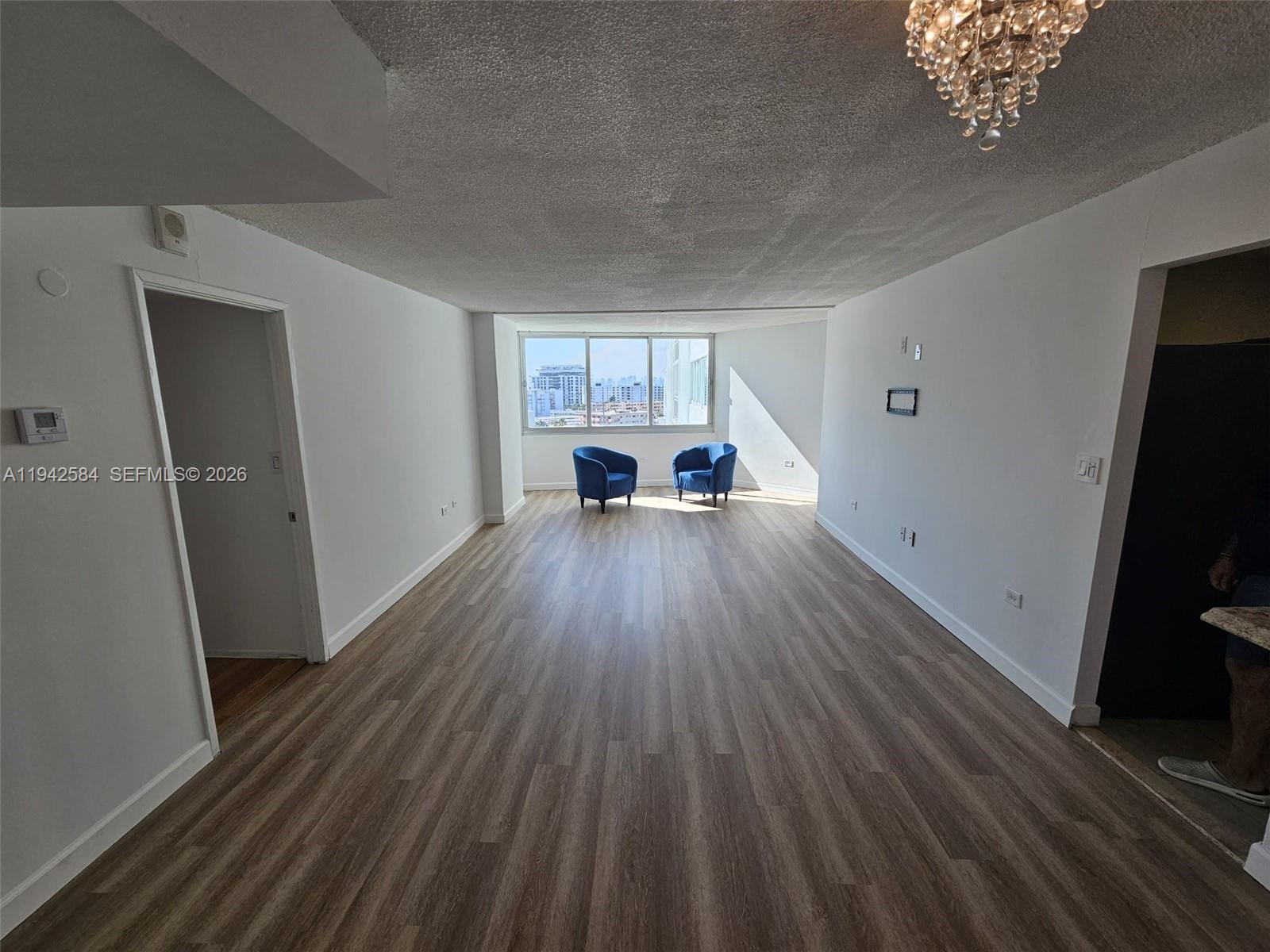 BURLEIGH HOUSE CONDO - Residential