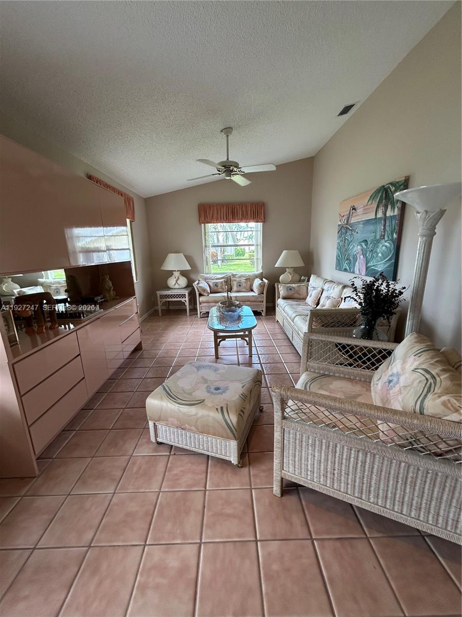 CYPRESS LAKES 10 - Residential
