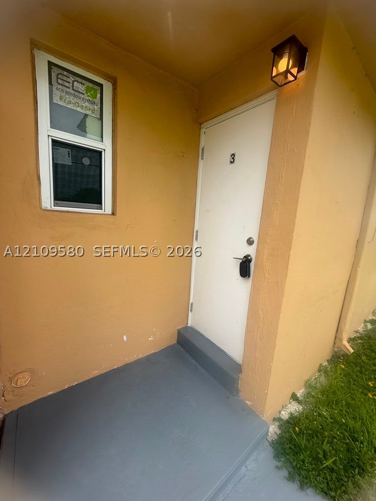 1203 NE 109th St 3
