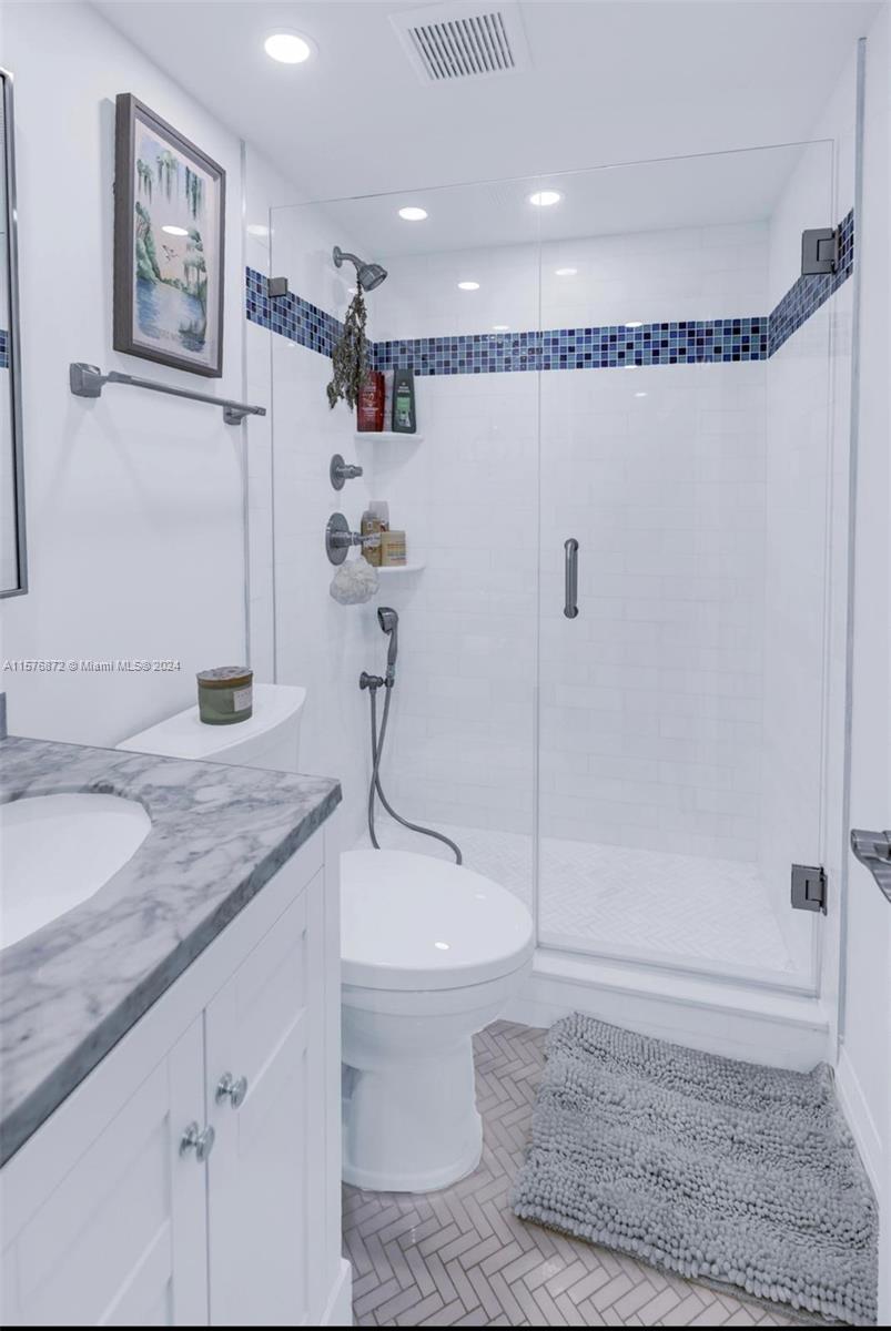 FRENCH VILLAGE CONDO - Residential Lease