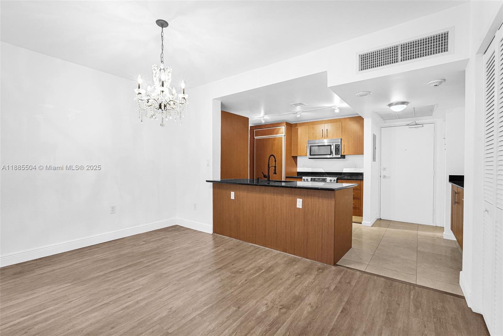 HARBOUR HOUSE - Residential Lease