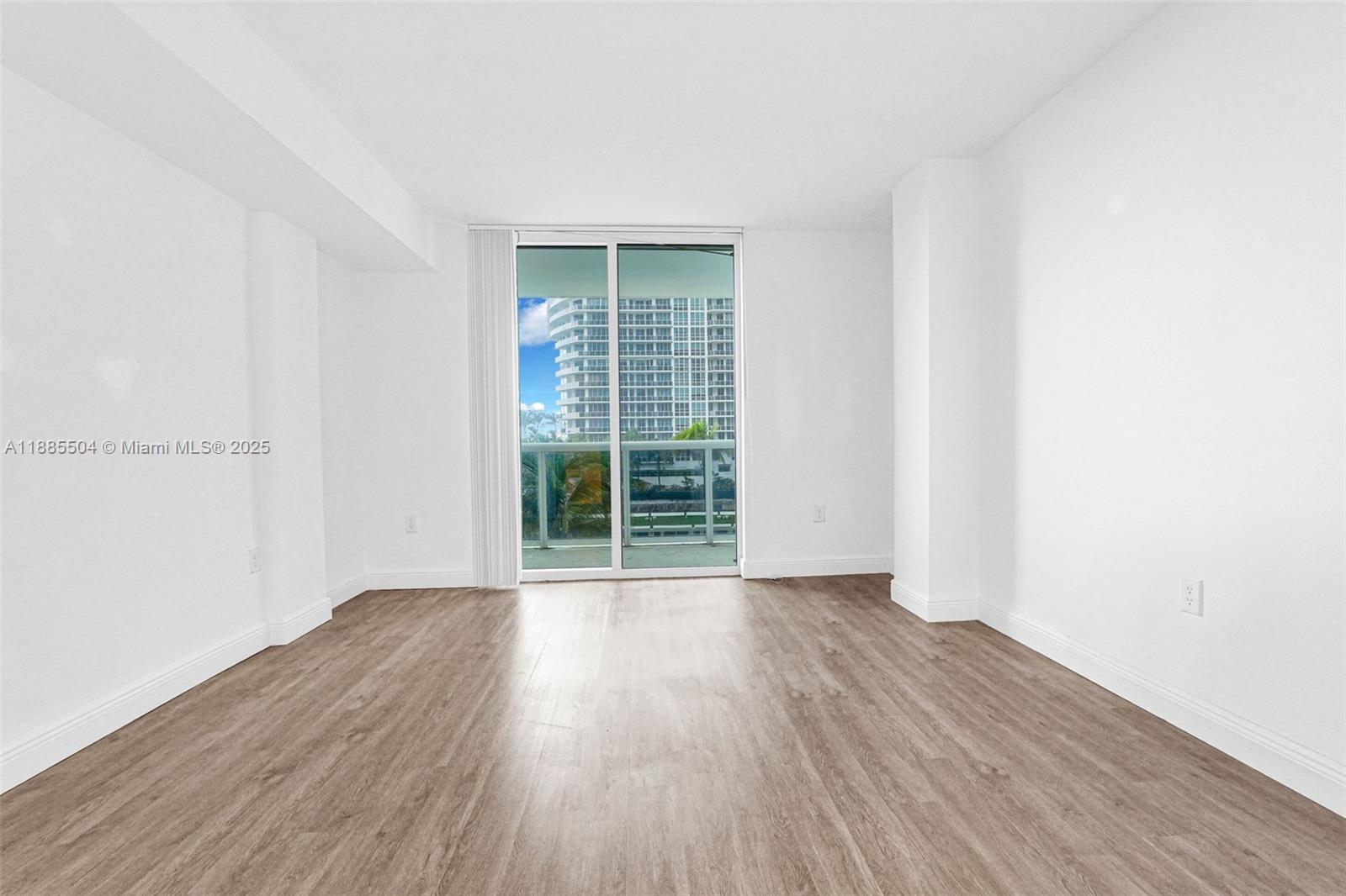 HARBOUR HOUSE - Residential Lease
