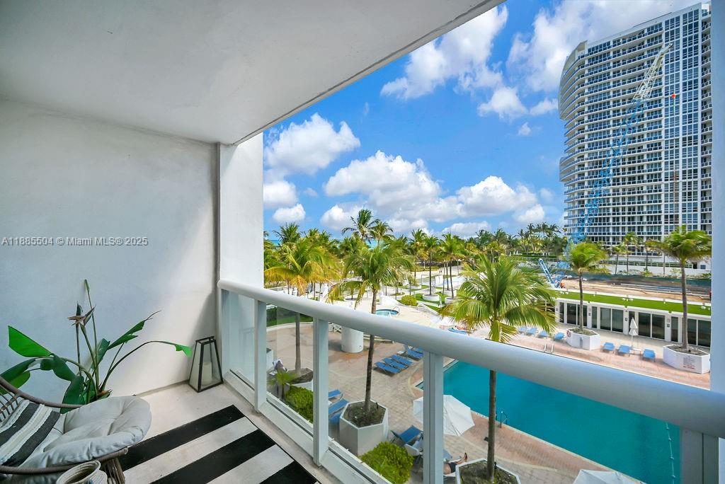 HARBOUR HOUSE - Residential Lease