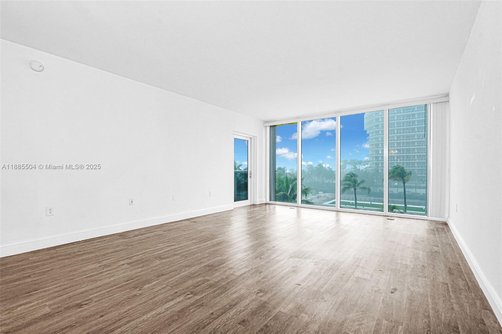 HARBOUR HOUSE - Residential Lease