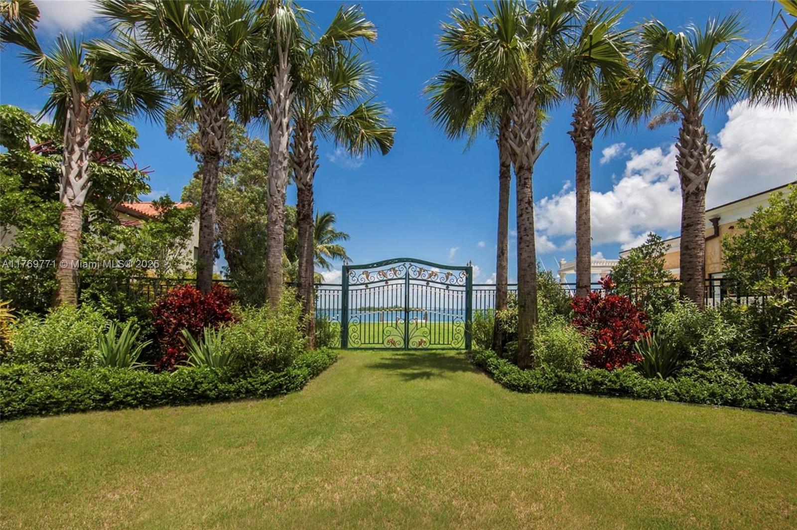 BISCAYNE ISL - Residential