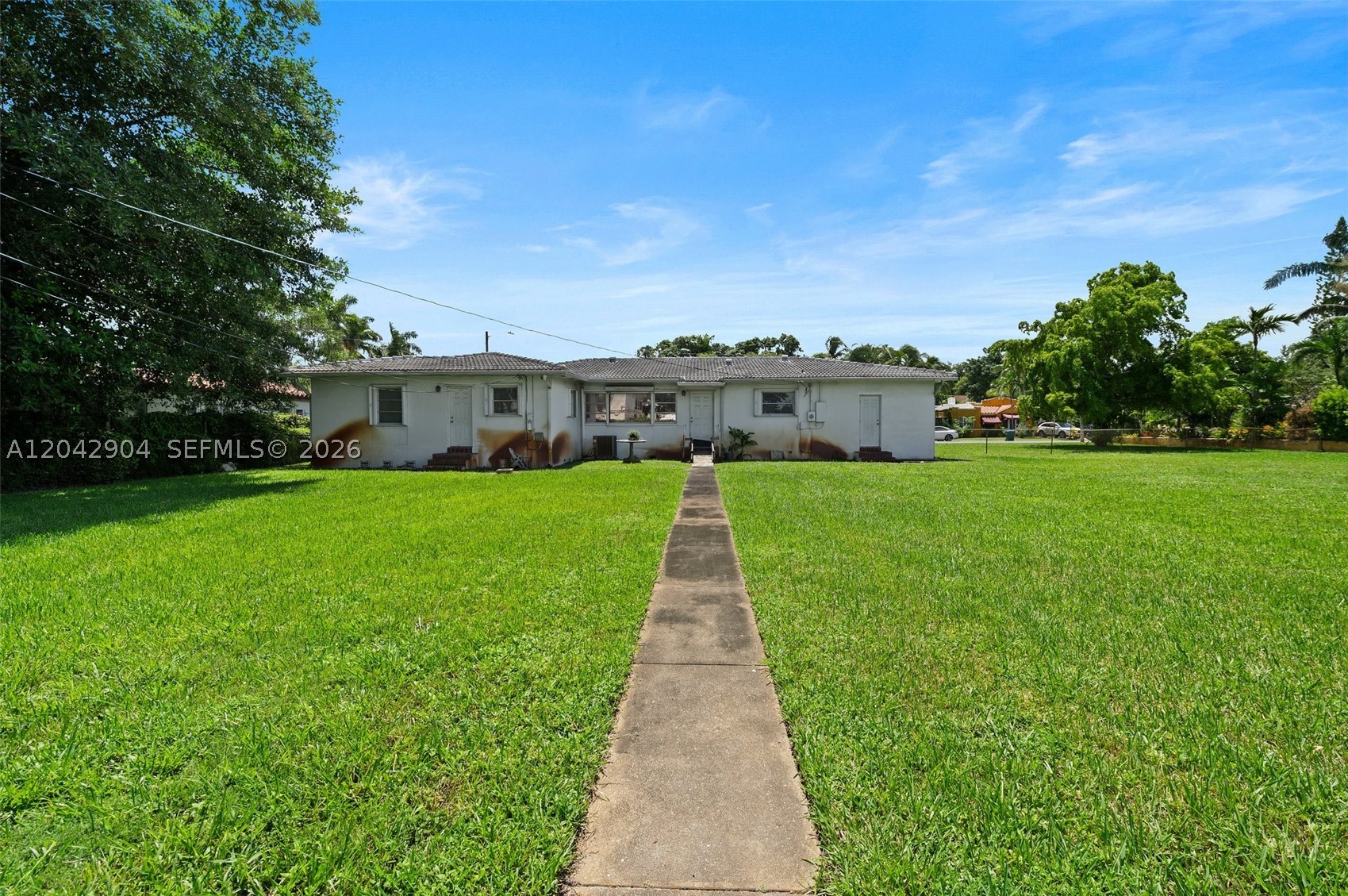 20 SW 4th St