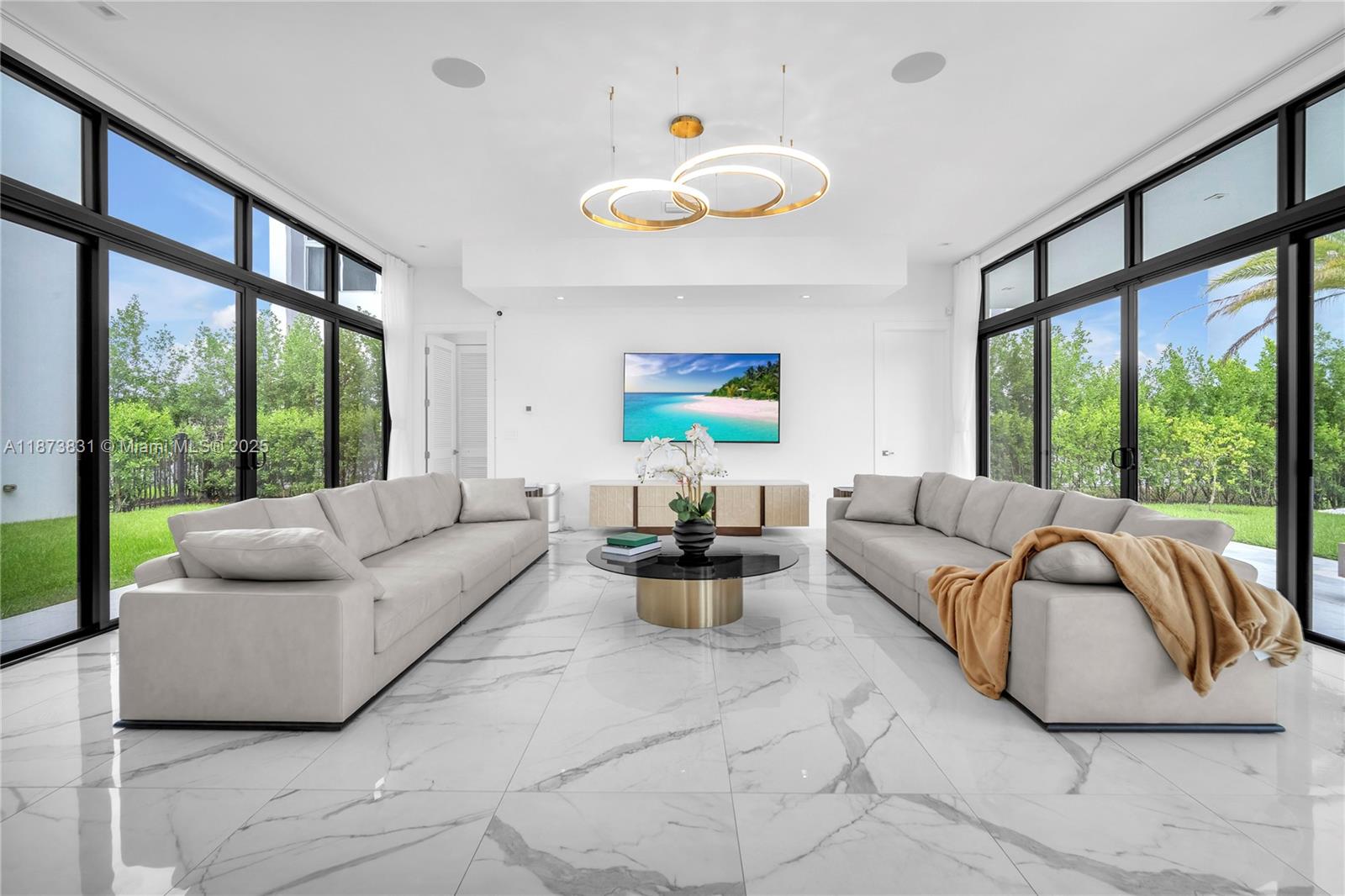 WESTON ESTATES - Residential