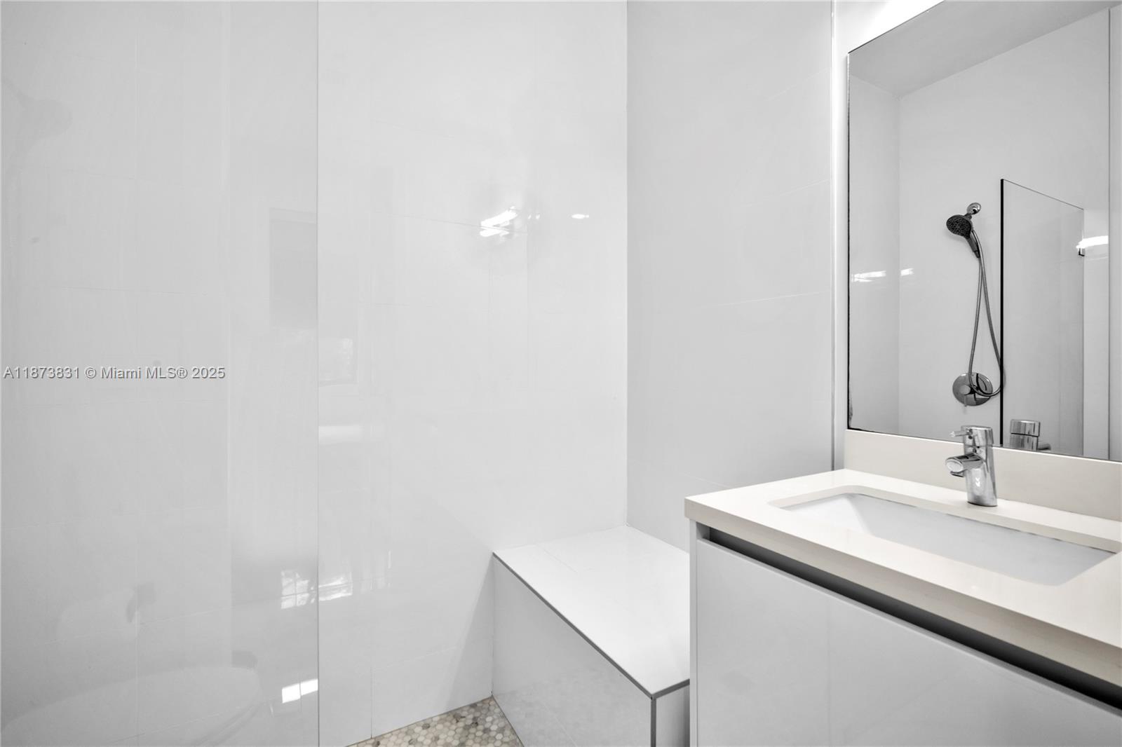 WESTON ESTATES - Residential