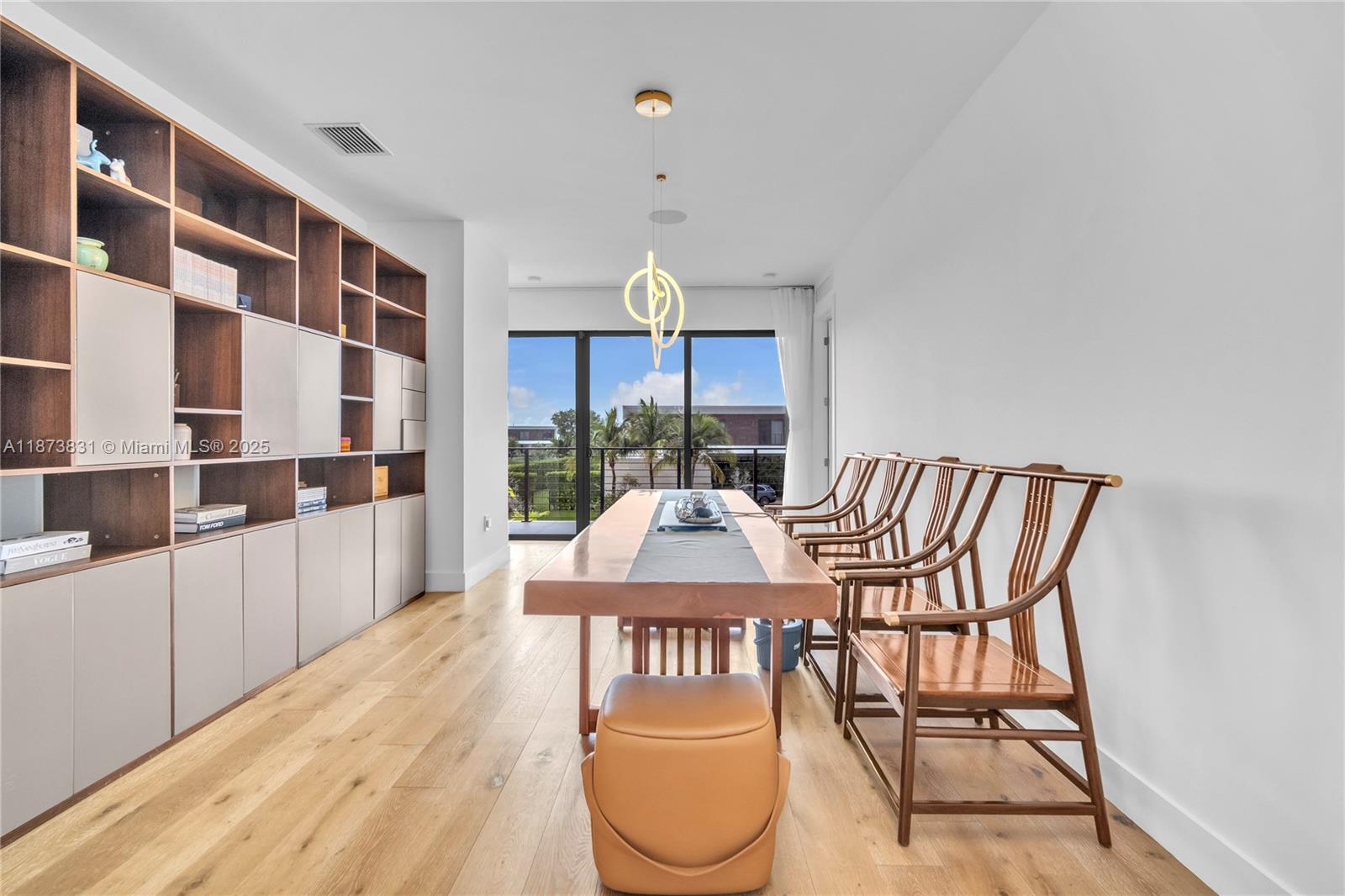 WESTON ESTATES - Residential