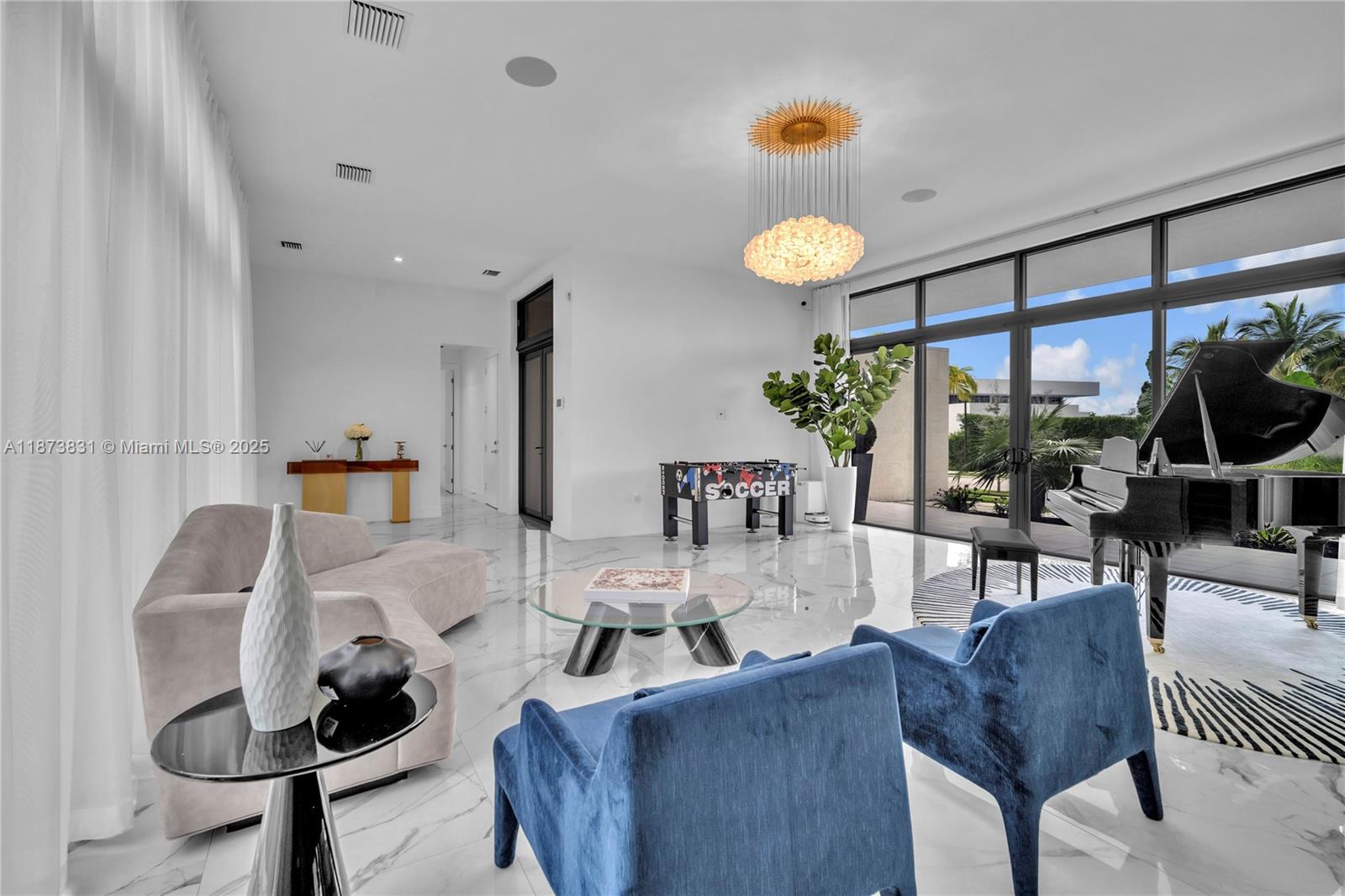 WESTON ESTATES - Residential