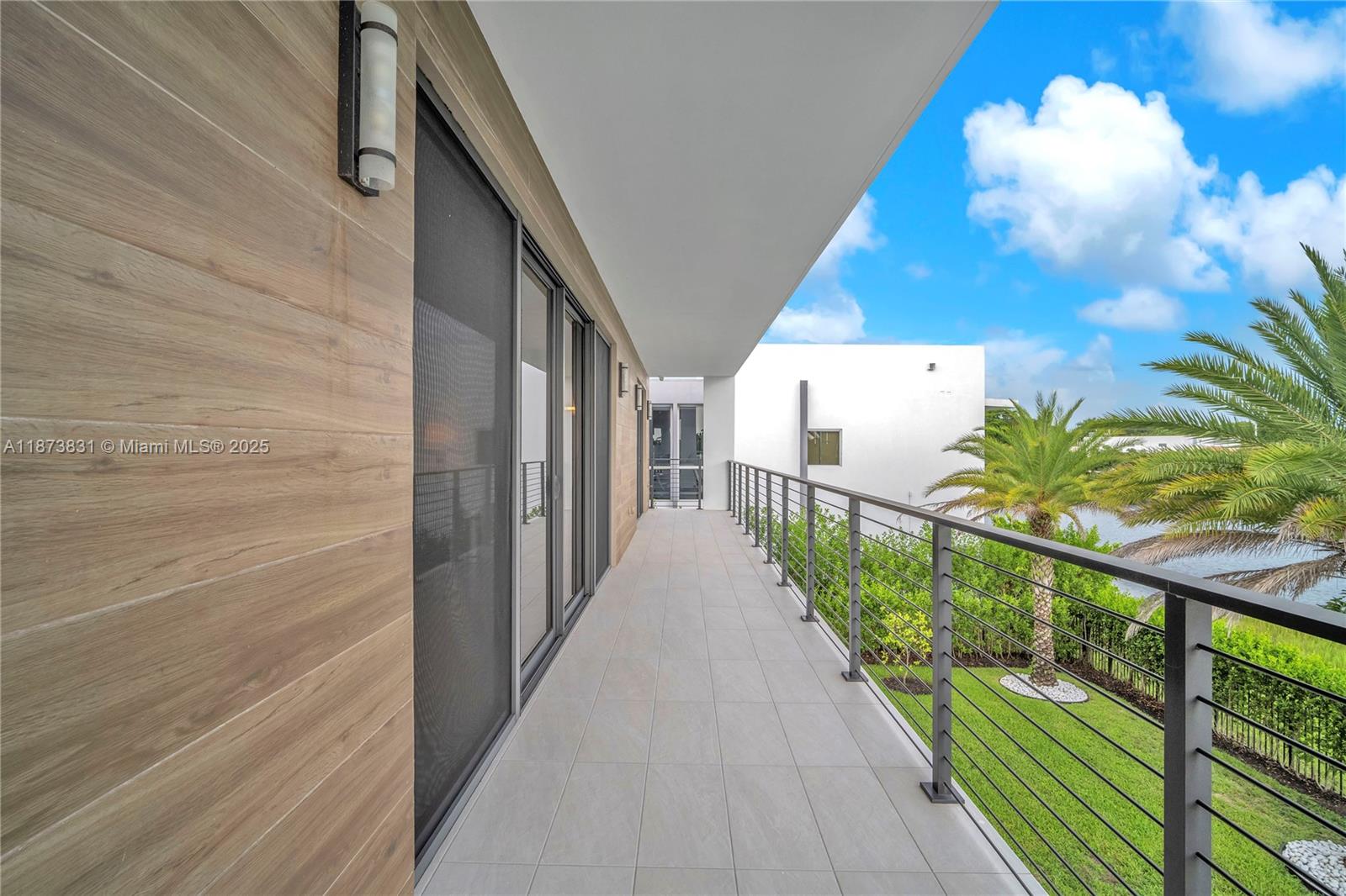 WESTON ESTATES - Residential