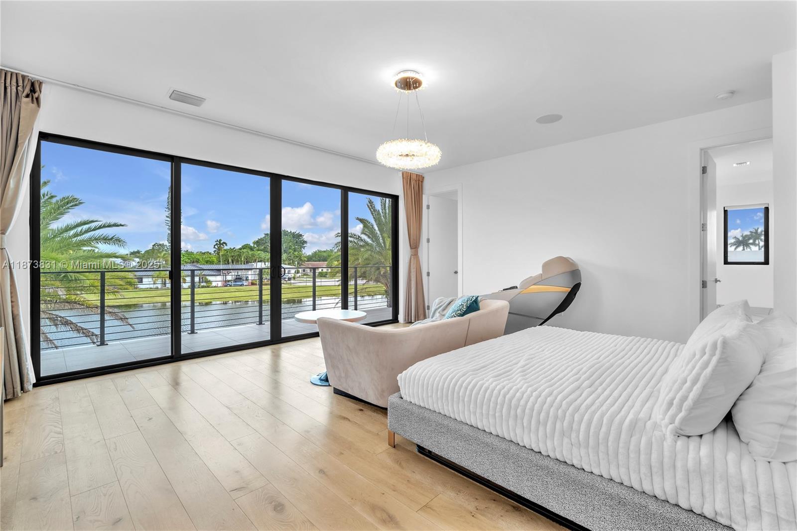 WESTON ESTATES - Residential