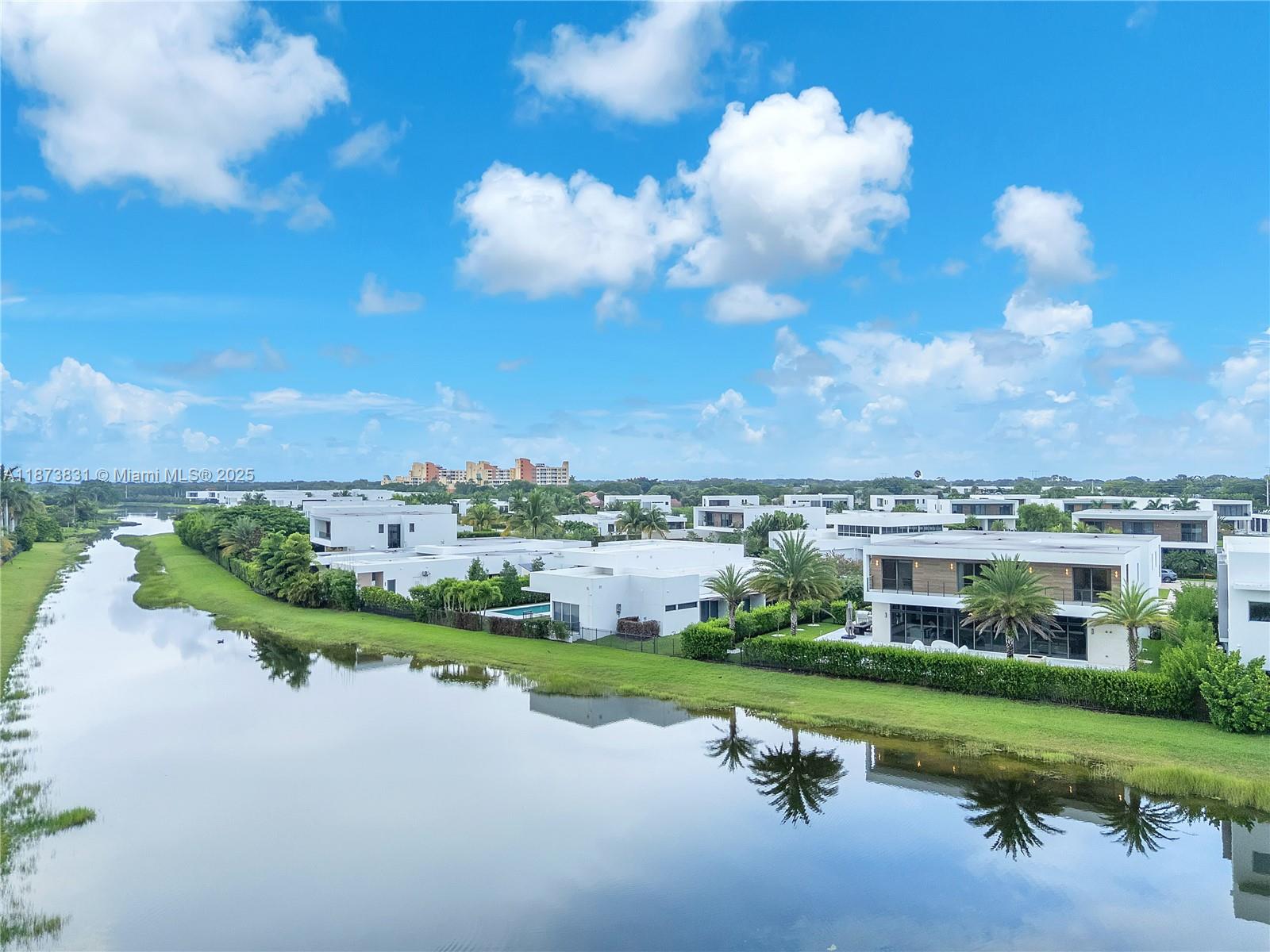 WESTON ESTATES - Residential