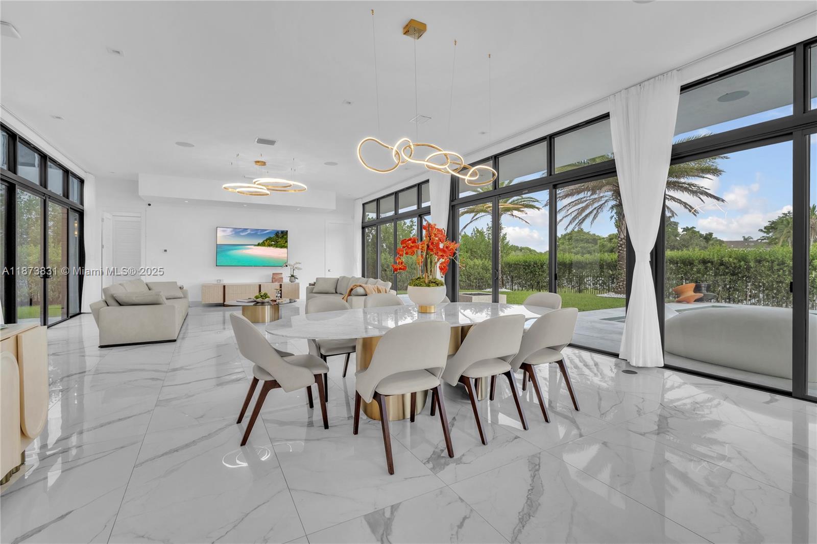 WESTON ESTATES - Residential